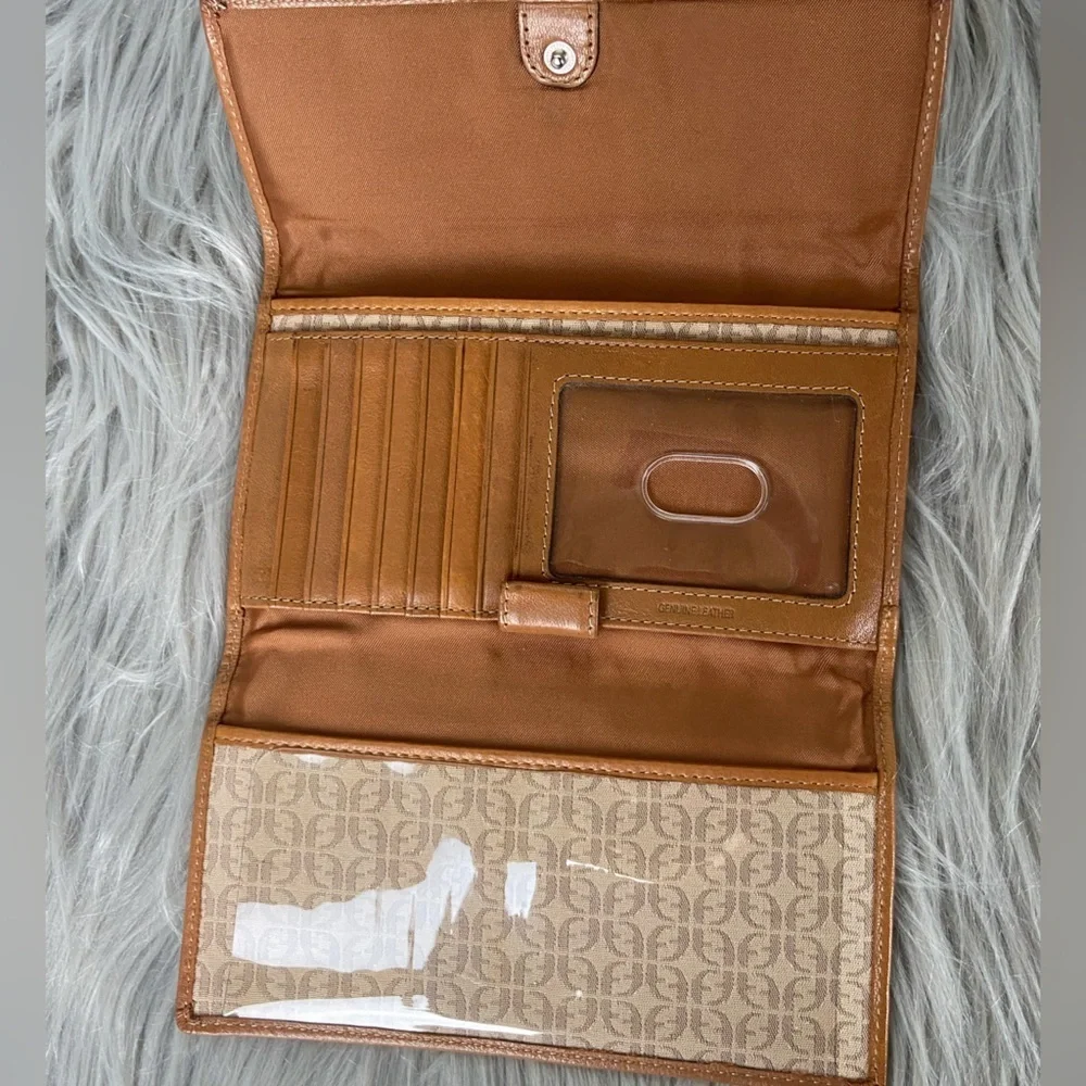 Fossil preowned very